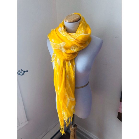 Yellow Fish Print Scarf Pashmina Shawl - Picture 3 of 5